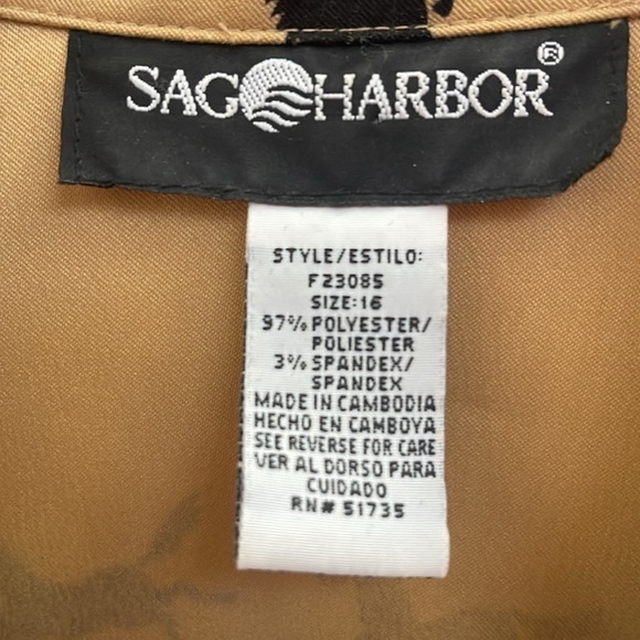 Sag Harbor tan button down shirt with brown and black horses. Size 16 - Picture 12 of 12
